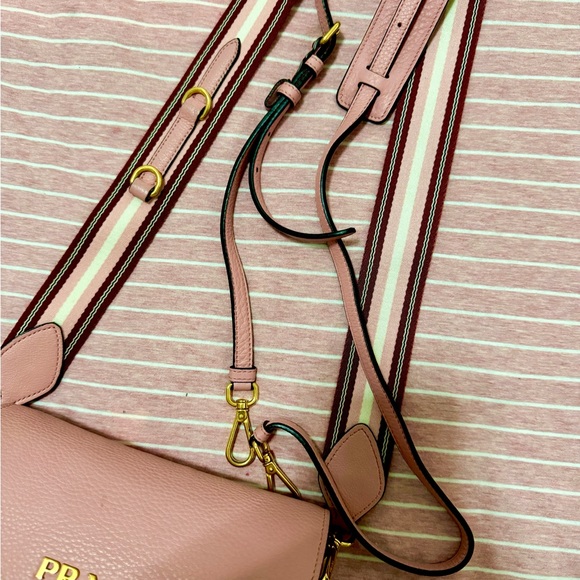authentic Prada Pink Vitello Daino Leather Flap Crossbody Bag - Picture 10 of 16